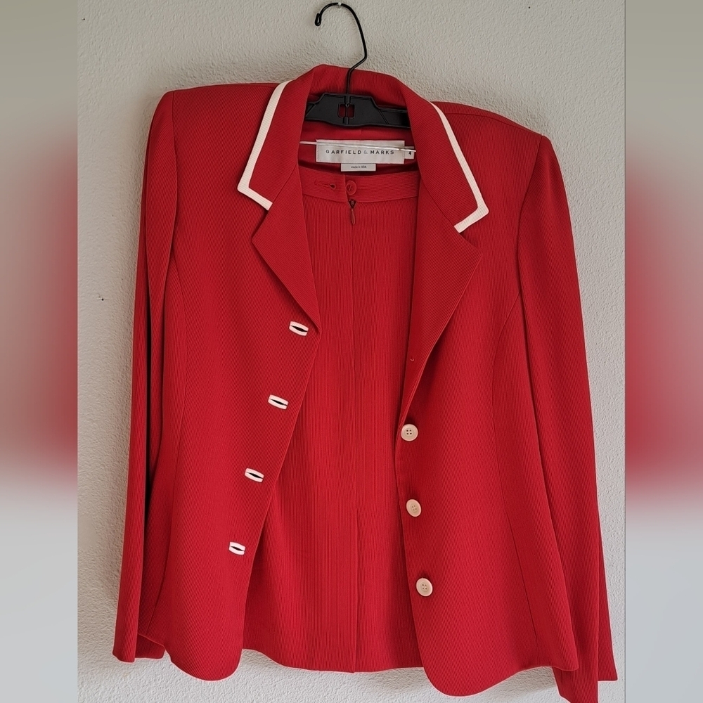 EUC Vintage Deadstock Garfield And Mark Red & White Trim Blazer & Skirt Size 4 - Picture 13 of 13